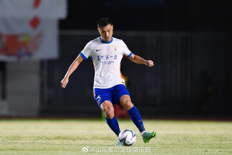 泽卡戴帽+陈蒲李小恒破门 山东泰山客场5-0横扫广西恒宸晋级 泽卡戴帽+陈蒲李小恒破门 山东泰山客场5-0横扫广西恒宸晋级