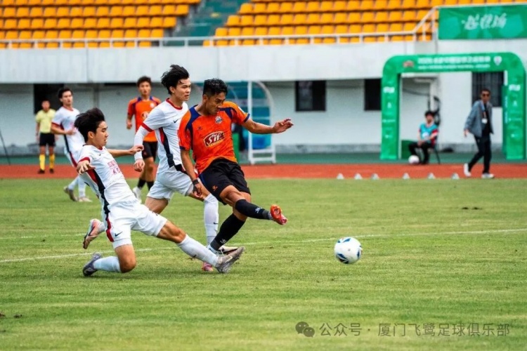 徐武造乌龙刘子铭破门 厦门飞鹭2-0力克蓉城希拉谷挺进争冠组