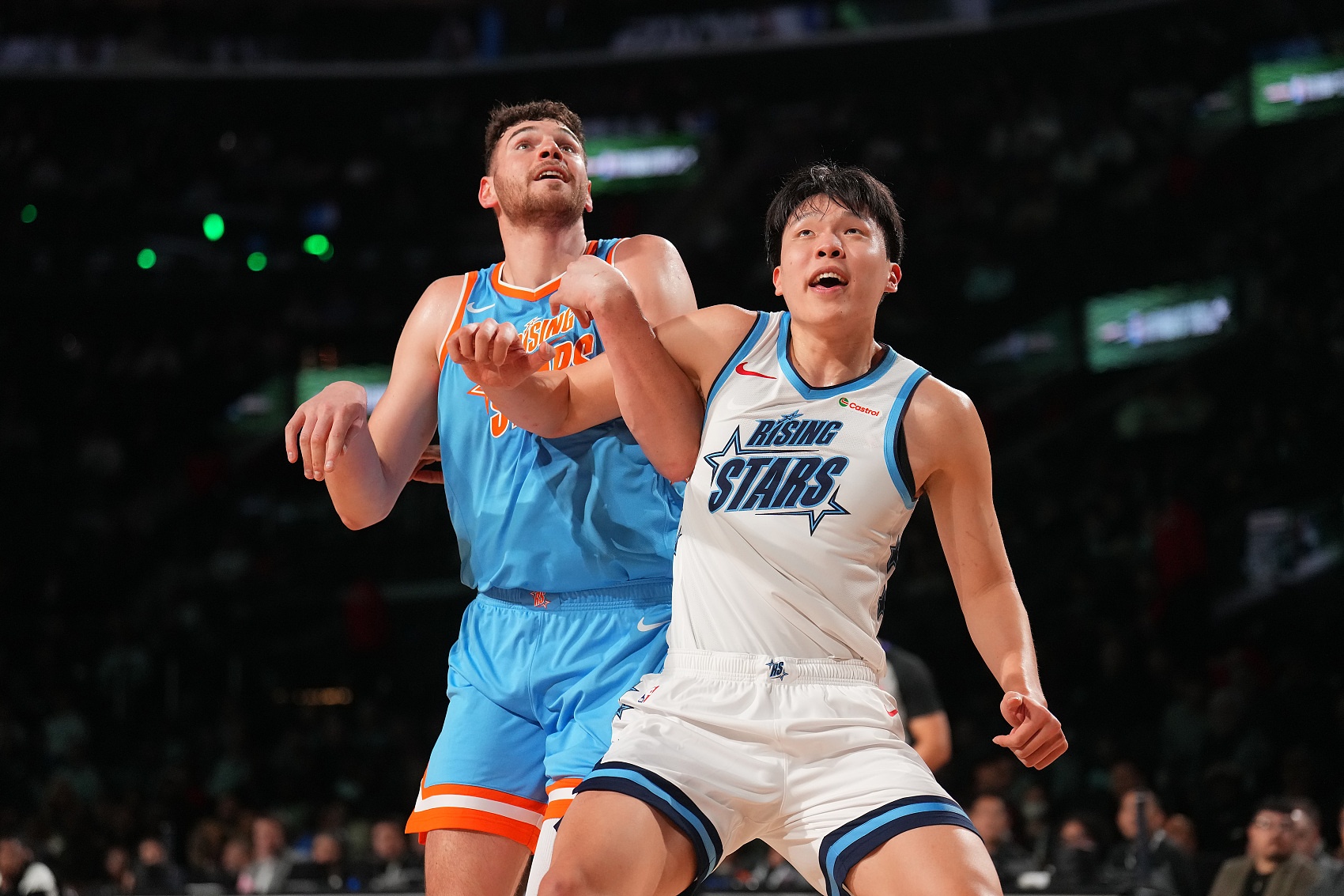 开拓者队记谈杨瀚森:篮板能力决定NBA前景,进攻端技术已获认可