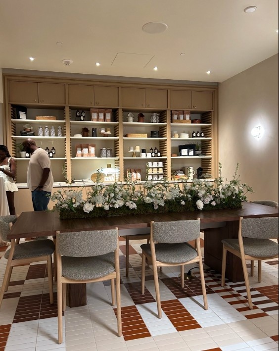 库嫂咖啡店夏洛特分店开业,库里波本酒吧冬季跟进 库嫂咖啡店夏洛特分店开业,库里波本酒吧冬季跟进