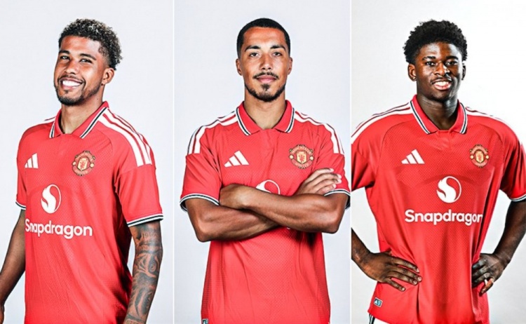 BBC谈曼联中场首发:巴莱巴能抢 蒂莱曼斯能控 梅努能小范围拿球 BBC谈曼联中场首发:巴莱巴能抢 蒂莱曼斯能控 梅努能小范围拿球