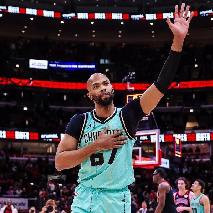 一个角色球员，靠什么在NBA征战17年