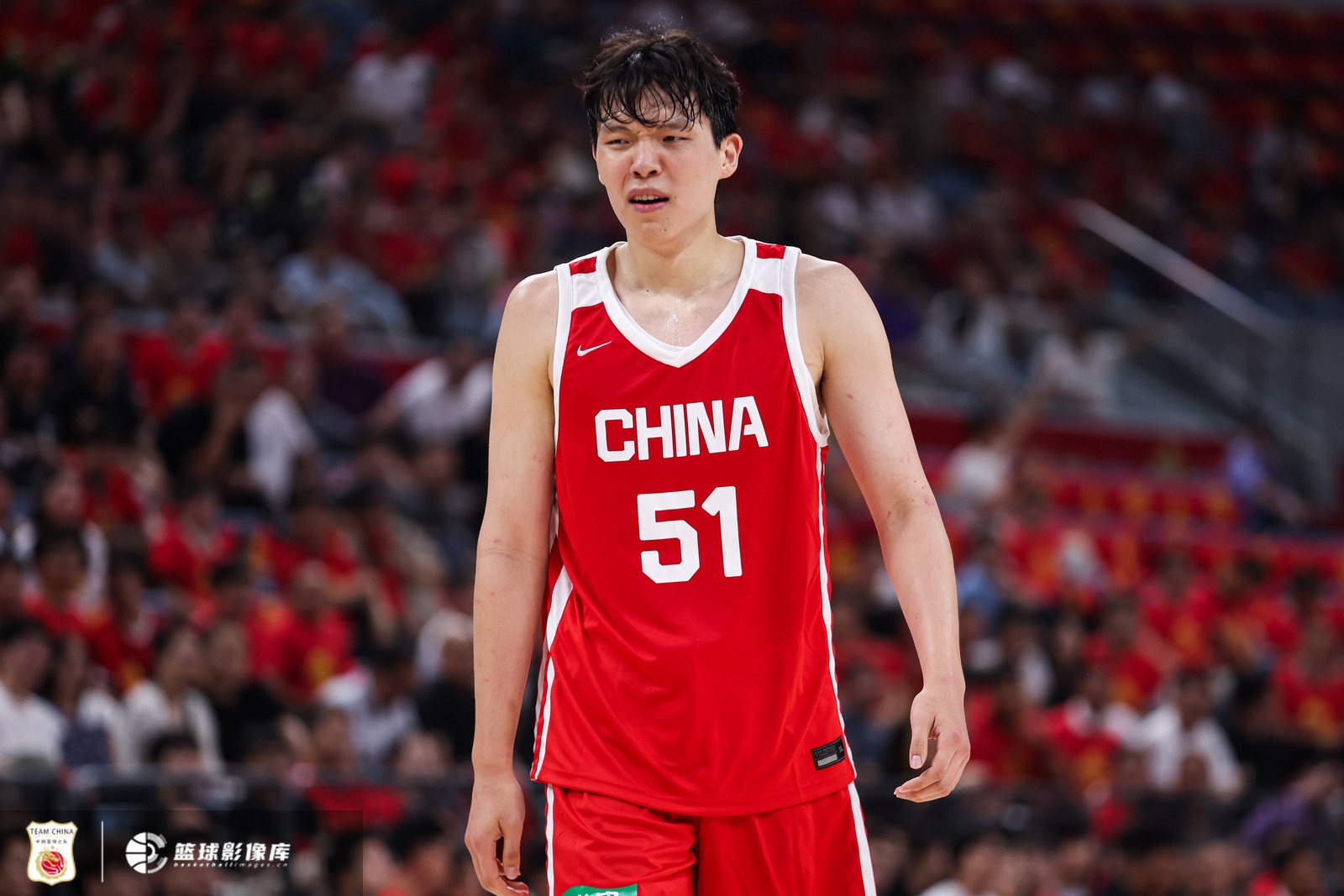 杨瀚森18分钟4中1仅得2分 第三节零出手成缩影