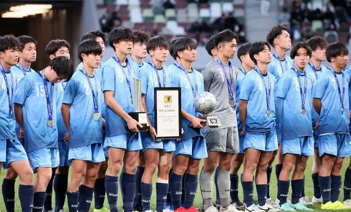 被职业梯队淘汰的孩子们：日本足球的“二次掐尖”机制