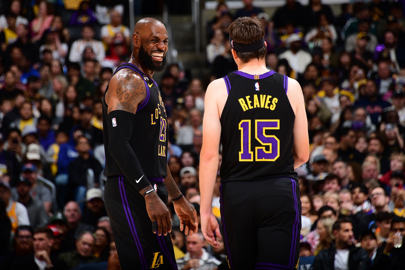 Skip：里夫斯从大学到NBA进步最大，三分29%落选后受詹姆斯影响爆发